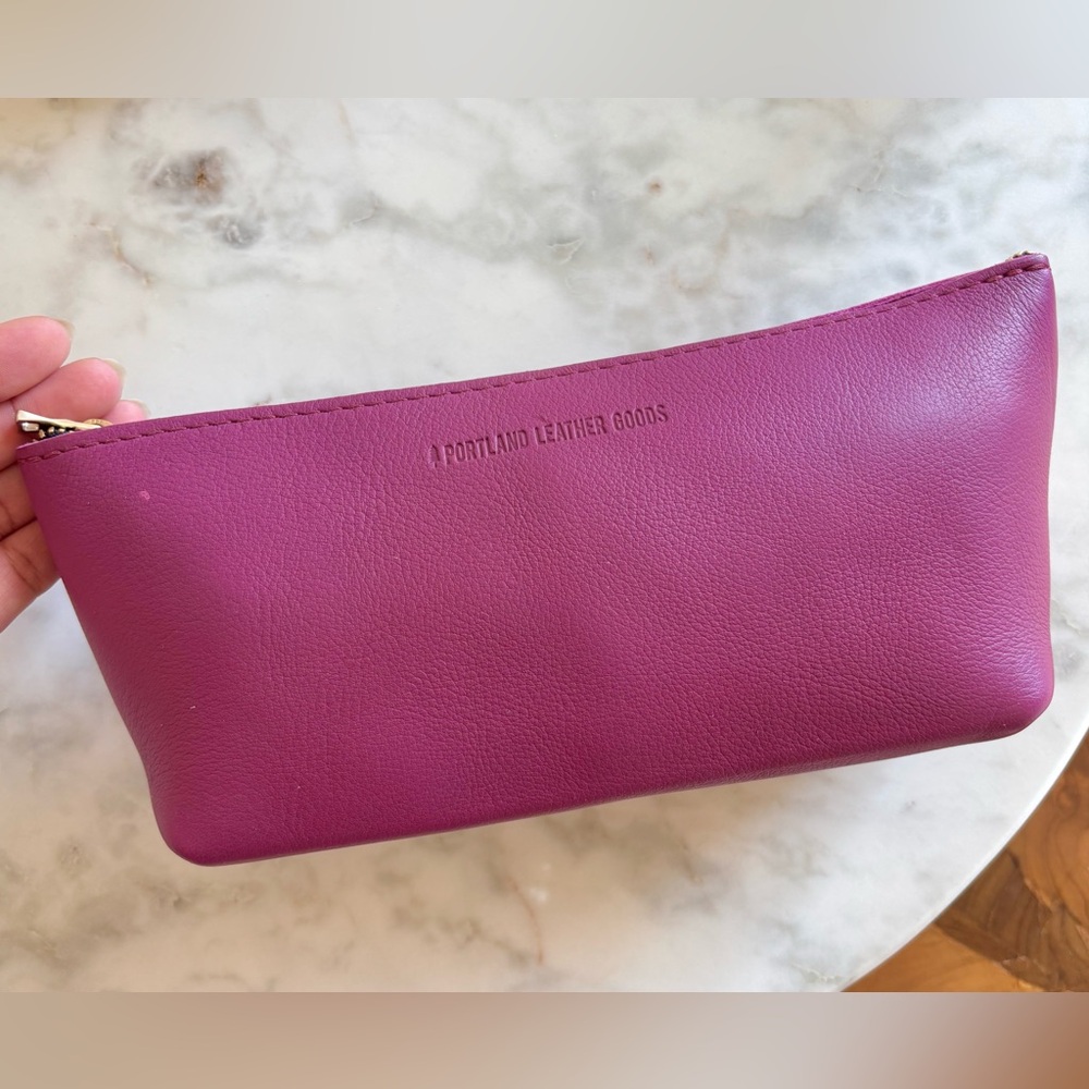 Portland Leather Iris Utility Bag